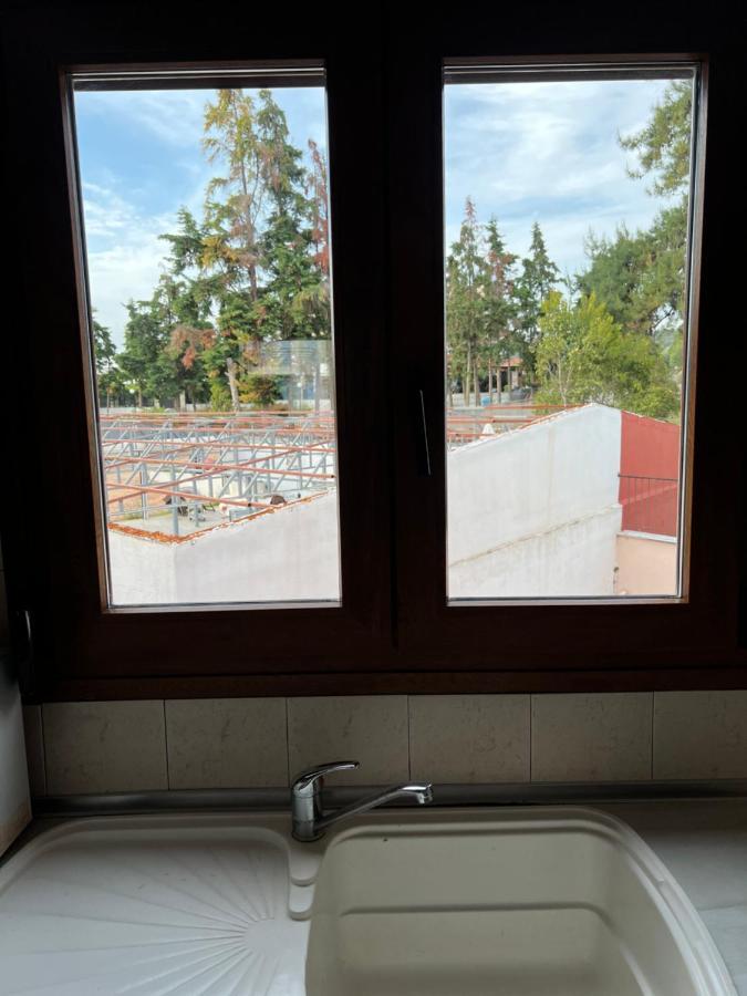 Joanna Apartment Геракини Екстериор снимка