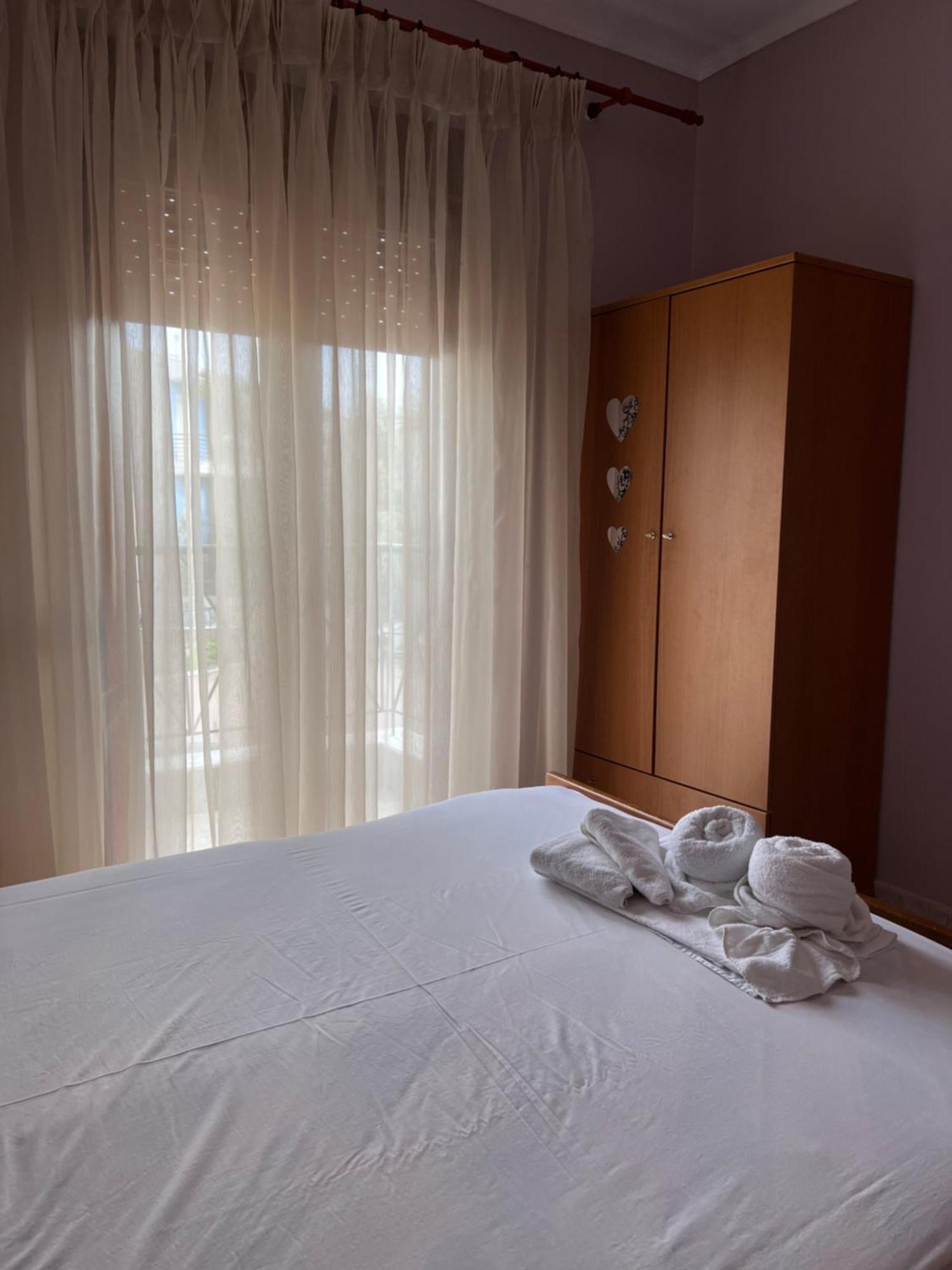 Joanna Apartment Геракини Екстериор снимка