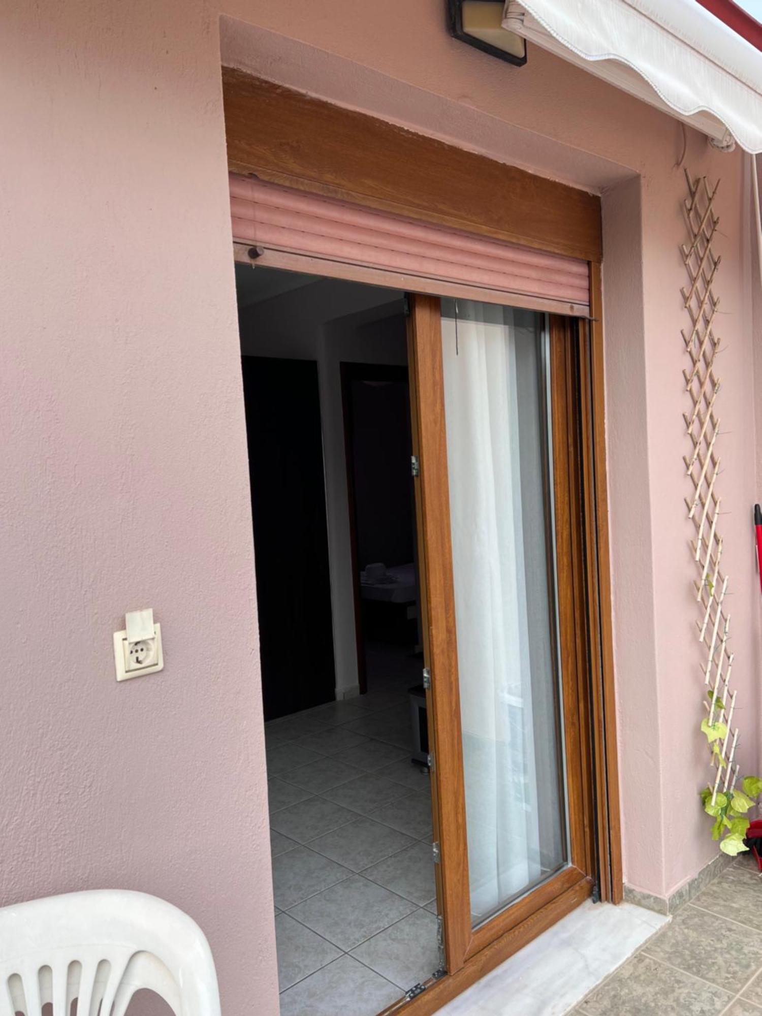 Joanna Apartment Геракини Екстериор снимка
